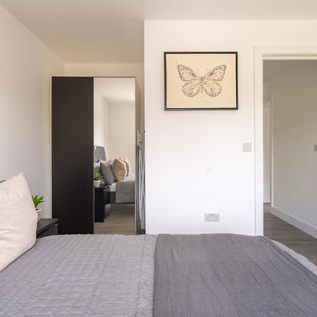 Oasis At Hemel Hempstead Apartment Bagian luar foto