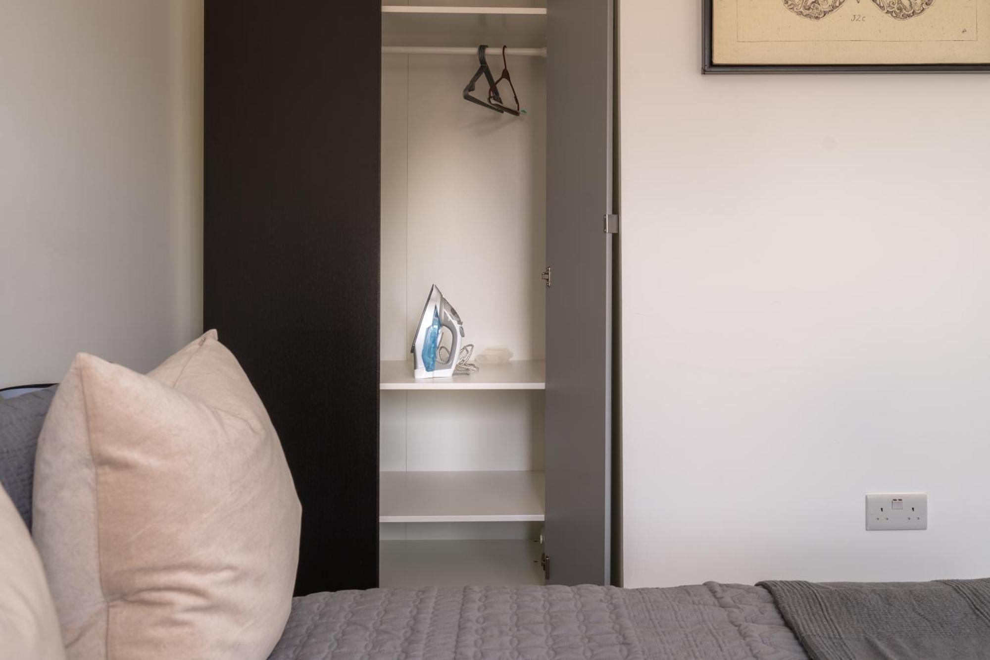 Oasis At Hemel Hempstead Apartment Bagian luar foto