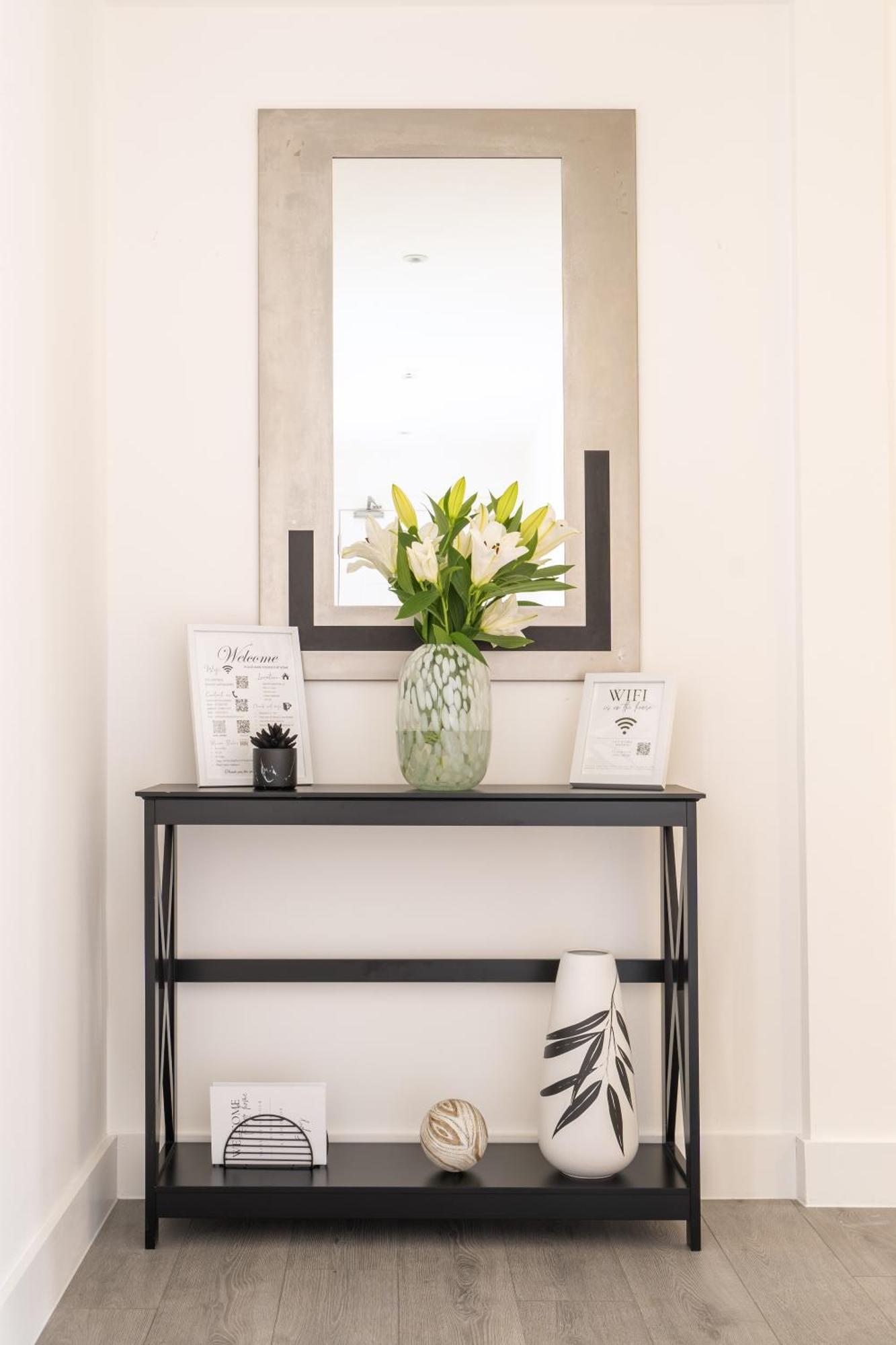 Oasis At Hemel Hempstead Apartment Bagian luar foto